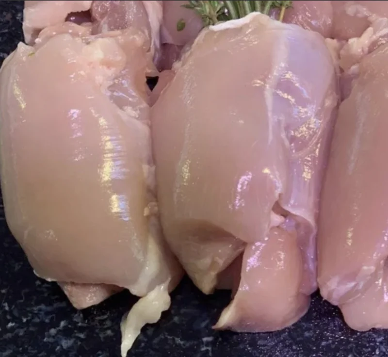 Boneless chicken pieces