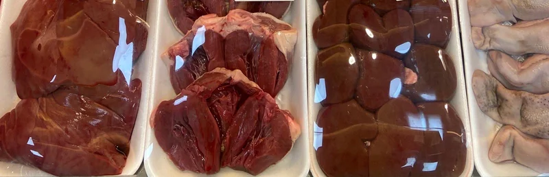 Trays of liver, hearts and kidneys
